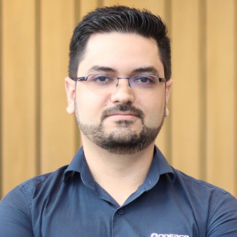 Jean C. Fernandes